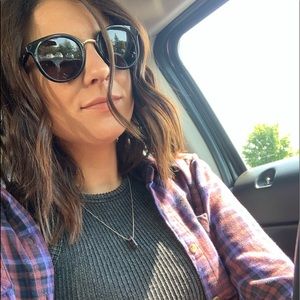 Meet your Posher, Samantha